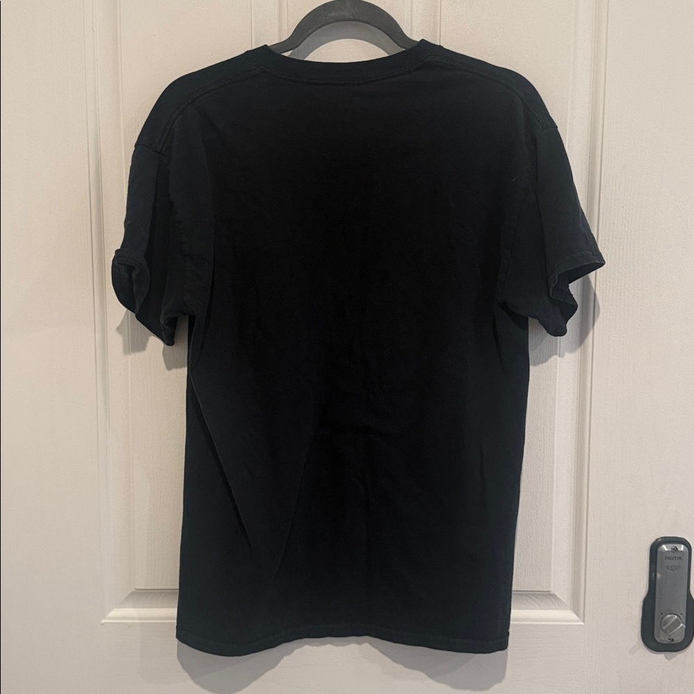 Graphic tee - Picture 4 of 4